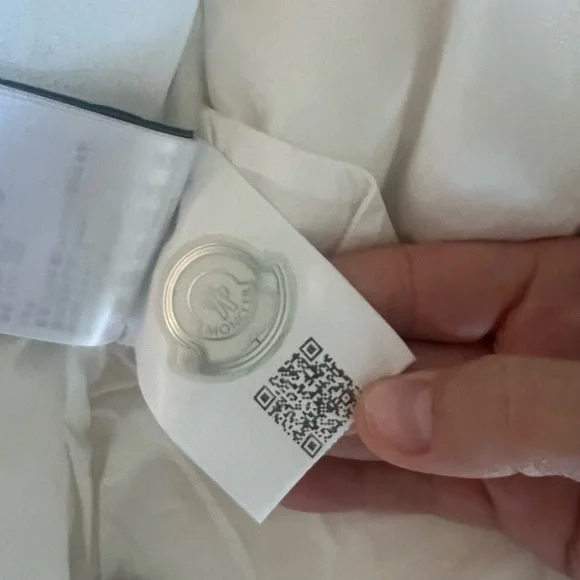 Moncler Ivory Quilted Jacket - Picture 7 of 12